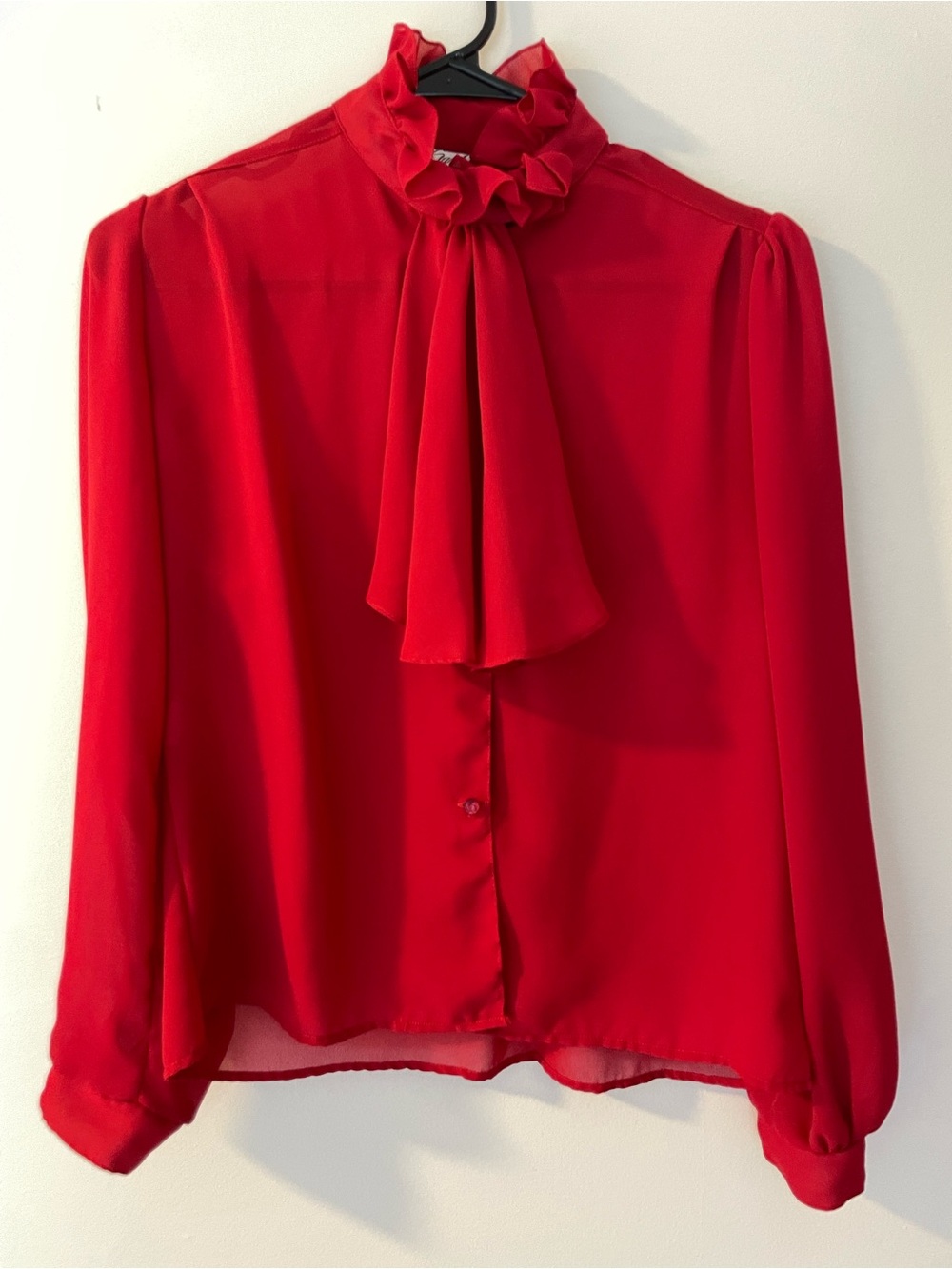 VINTAGE Sam Andre red blouse with ruffle collar Sz M